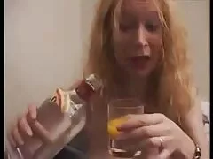 女性は水玉のパンツを着用します 一徹 セックス 動画
